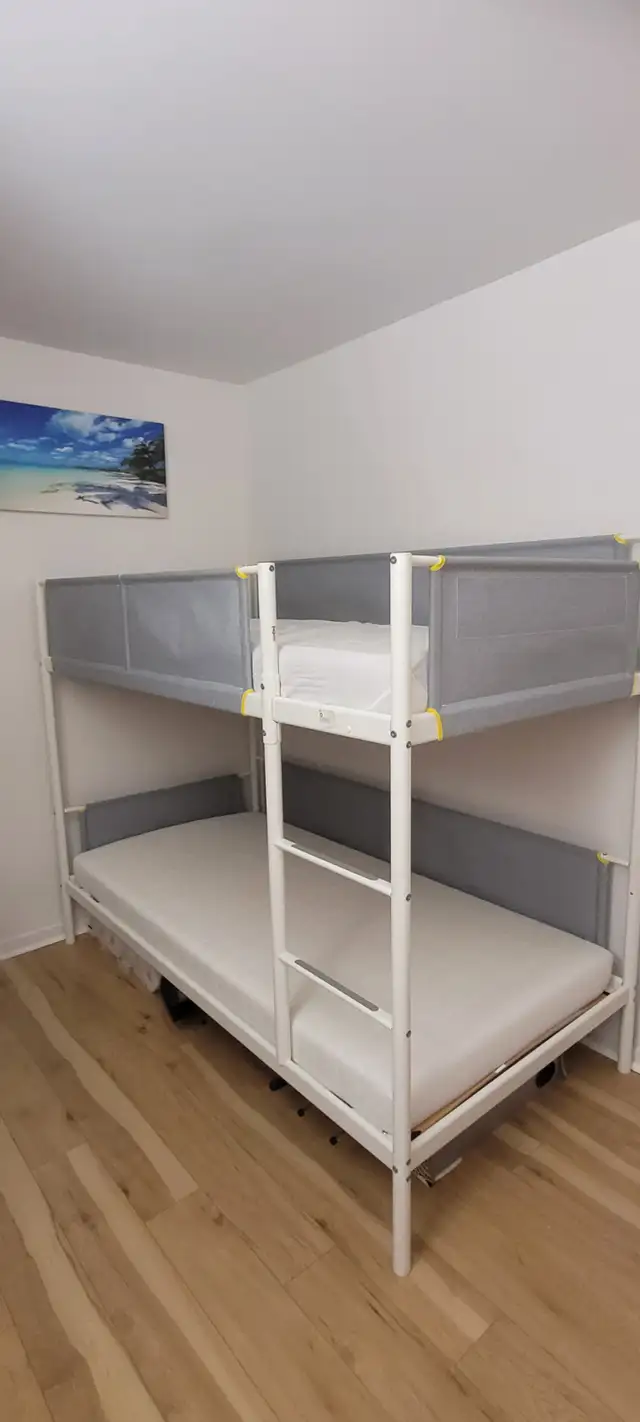 Bunk bed frame, white/light grayTwin