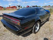 1991 Pontiac Trans Am GTA - Photo 4
