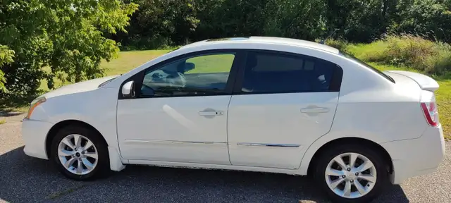 Nissan Sentra 2012