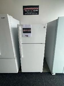 NEW 28" GE Top Freezer Fridge  (15.6 Cu.Ft) Frost Free