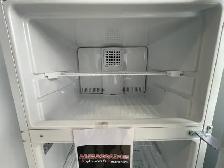 NEW 28" GE Top Freezer Fridge  (15.6 Cu.Ft) Frost Free - Photo 6