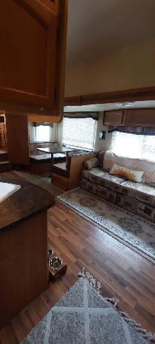 2011 Forest River 2 bed room, Fifth wheel on turnkey site. - Photo 8