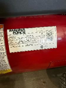20gal Air Compressor - Photo 3