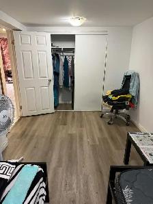 Room for Rent In Scarborough - Photo 2