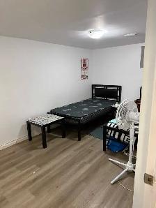 Room for Rent In Scarborough - Photo 3