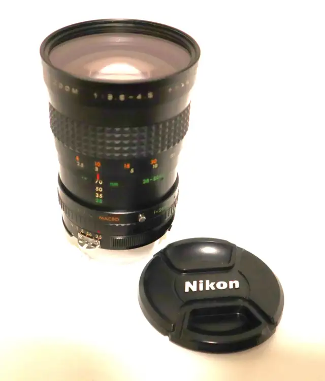 MAKINON NIKON F 28-80mm Zoom Lens MANUAL
