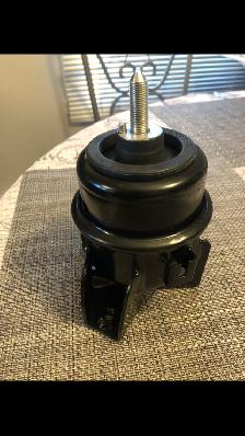 Engine Motor Mount. - Photo 2