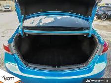 2017 HYUNDAI ELANTRA - Photo 11