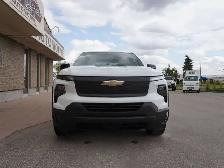 2024 Chevrolet Silverado EV 2024 EV 4WT MAX RANGE 220 v / 110v C - Photo 9