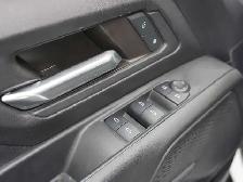 2024 Chevrolet Silverado EV 2024 EV 4WT MAX RANGE 220 v / 110v C - Photo 24