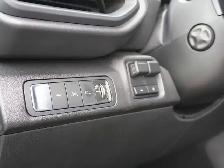 2024 Chevrolet Silverado EV 2024 EV 4WT MAX RANGE 220 v / 110v C - Photo 25