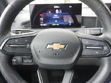 2024 Chevrolet Silverado EV 2024 EV 4WT MAX RANGE 220 v / 110v C - Photo 28