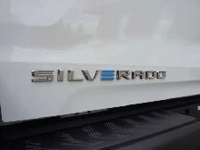 2024 Chevrolet Silverado EV 2024 EV 4WT MAX RANGE 220 v / 110v C - Photo 44