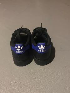 ⁩⁦adidas Superstar II Black / Blue - White size 8.5 $60 - Photo 2