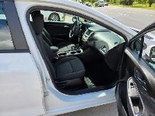 2016 Chevrolet Cruze 4dr Sdn Auto LS - Photo 9