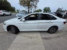 2019 Volkswagen Jetta Highline Auto - Photo 2