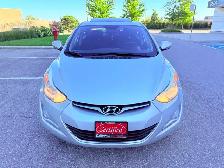 2016 Hyundai Elantra Limited 4dr Sedan Automatic - Photo 2
