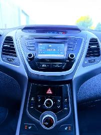 2016 Hyundai Elantra Limited 4dr Sedan Automatic - Photo 15