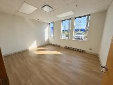 Office Space for Rent 250sqft Saint Laurent