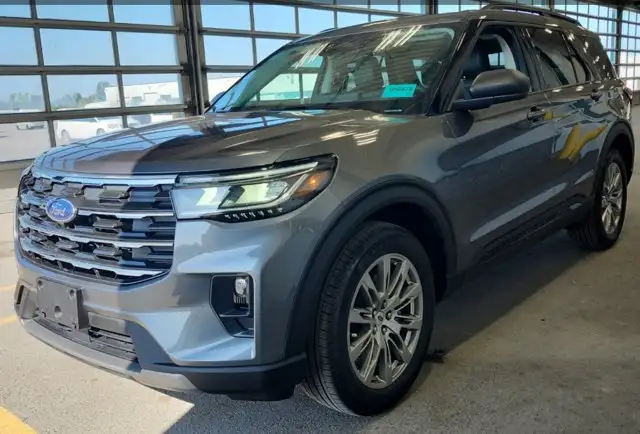2026 Ford Explorer ACTIVE 4WD | Comfort PKG | 20 Alloys | Pano