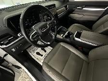 2026 GMC Terrain ELEVATION/AWD/PREMIUM PKG/LEATHER/NAVIGATION/MO - Photo 12