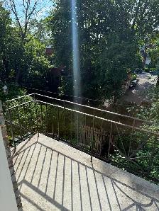 LEASE TRANSFER COTE DES NEIGES ROOM — Available Dec 1 or Jan 1 - Photo 8