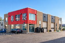 Commercial Retail and Warehouse for lease
