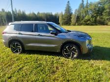 2022 Mitsubishi Outlander GT Premium - Like New! - Photo 10