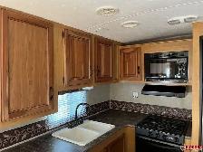 2014 K-Z INC. SPREE 321RKS Travel Trailer - Photo 8