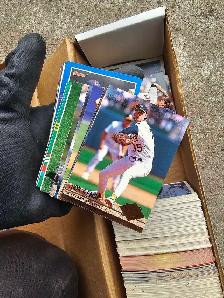 1000 Assorted Baseball Trading Cards 1980s-90s - Photo 2