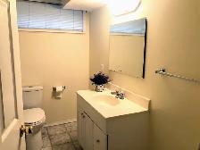 Bright, 3 bedroom, 3 bathroom house in McKenzie Lake - Photo 9