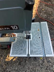 delta band saw and mitre saw - Photo 4