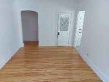 1 Bedroom Sandy Hill Apartment for Rent (255 Daly Ave) - Photo 8