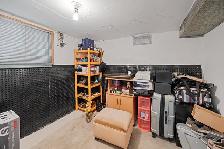 FOR SALE1863 PILLETTEAFFORDABLE HOME THAT CHECKS ALL THE BOXES - Photo 9