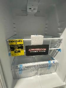 NEW 30" Frigidaire Top Freezer Fridge (20 Cu. Ft) - Photo 5