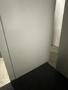 NEW 30" Frigidaire Top Freezer Fridge (20 Cu. Ft) - Photo 9