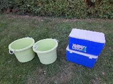 Coleman cooler, round storage bins