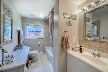2 Bedroom Bungalow for Sale in Central Sarnia - Photo 5