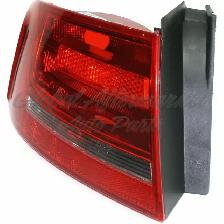 Audi A4 2009-2012 Tail Lights Left and Right - Photo 4