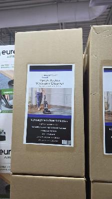 Mainstays Lightweight Bagless Upright Vacuum Cleaner with Brush