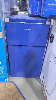 FRIGIDAIRE COMPACT REFRIGERATOR 3.0 cuft