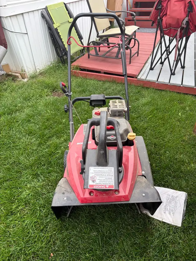 Gas.  snowblower