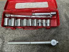 HUSKY 1/2 inch Drive Socket Set !