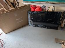 Brand New Broken Screen Philips 50" TV For Sale