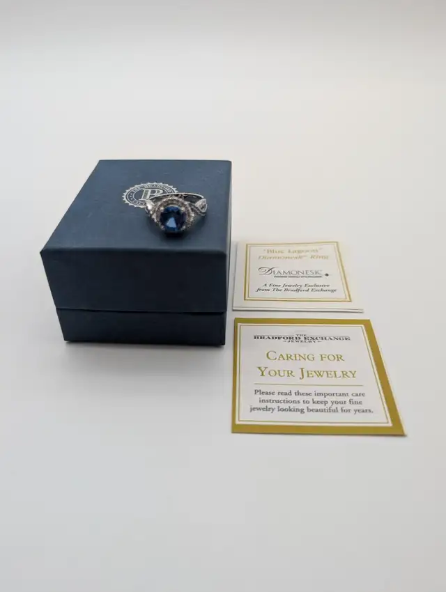 (B6012) Bradford Exchange Blue Lagoon Diamonesk Sterling Ring...