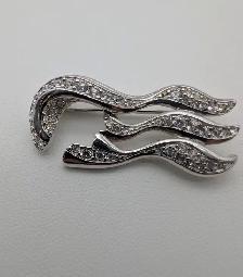 (B5799) Swarovski Silver Tone Crystal Pave Wave Brooch Pin Sw...