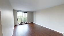 1 BD APT with Balcony - Heat and Water Included! - Photo 18