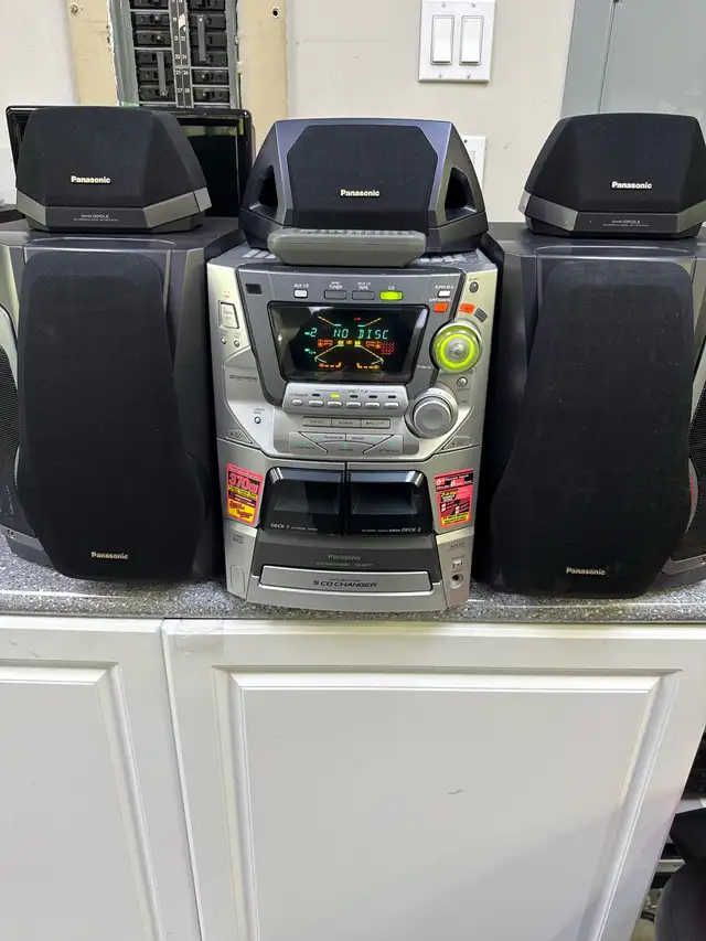 Panasonic SA-AK77 Mini System w/ Panasonic Speakers and Remote