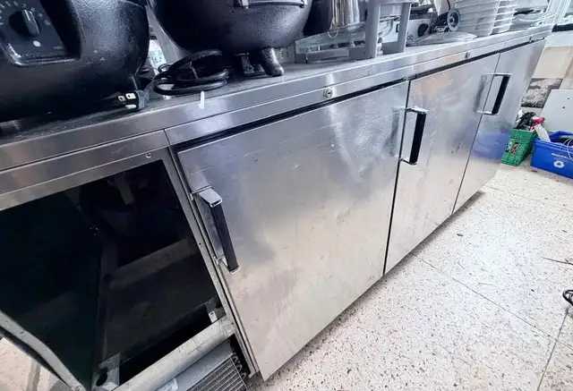Heavy-duty undercounter stainless steel refrigerator/work table!