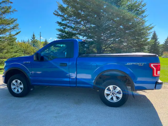 2017 Ford F-150 Sport 4x4 Regular Cab Short Box ,fresh MB safety